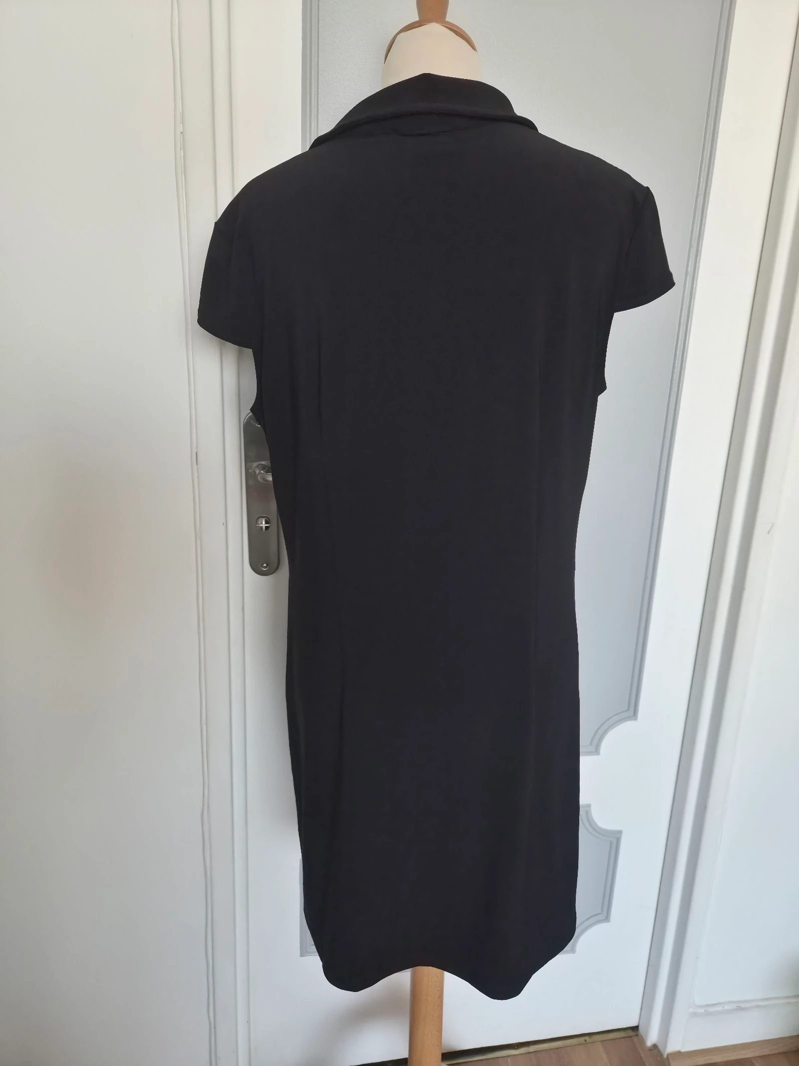 Joseph Ribkoff Black Polo Dress Size 42 – photo 4